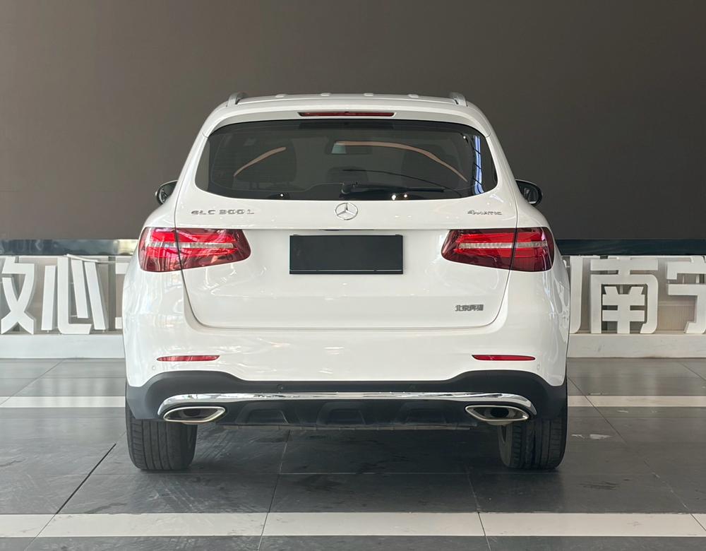Mercedes-Benz Mercedes-Benz GLC