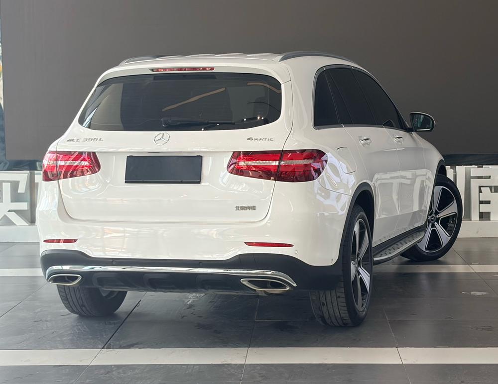 Mercedes-Benz Mercedes-Benz GLC