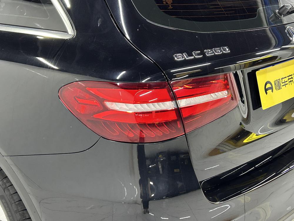 Mercedes-Benz Mercedes-Benz GLC