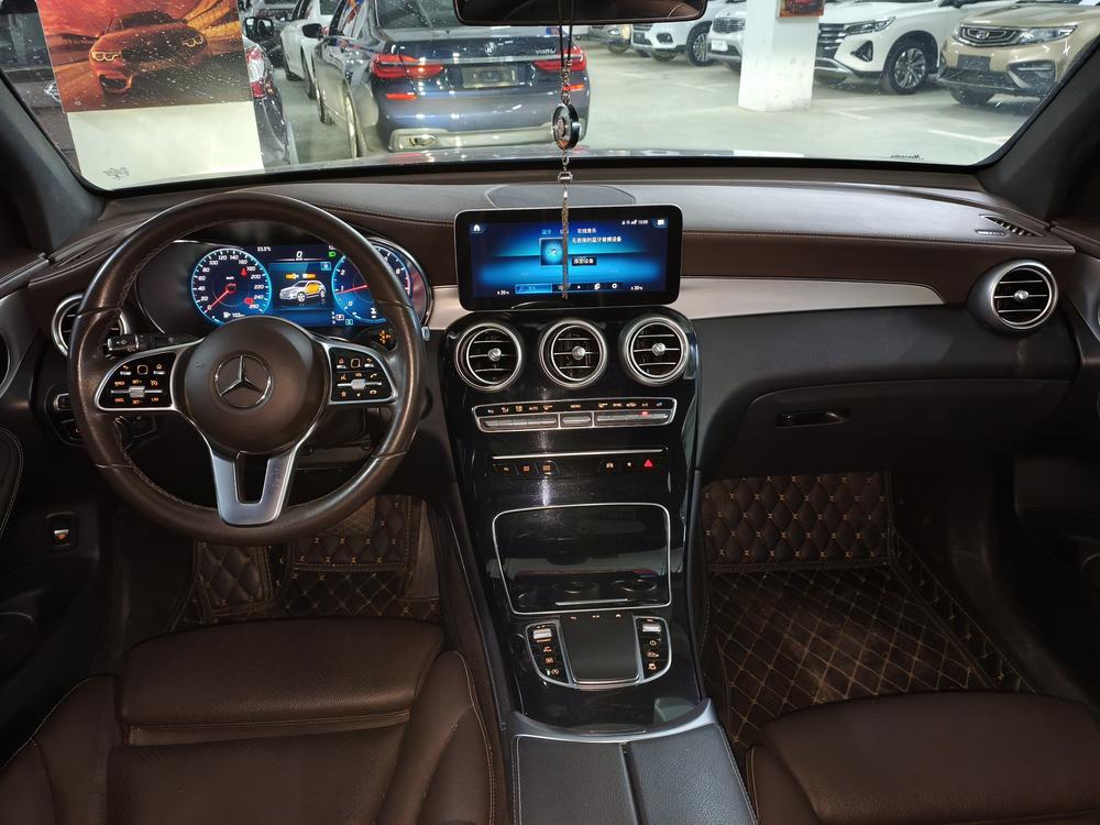 Mercedes-Benz Mercedes-Benz GLC
