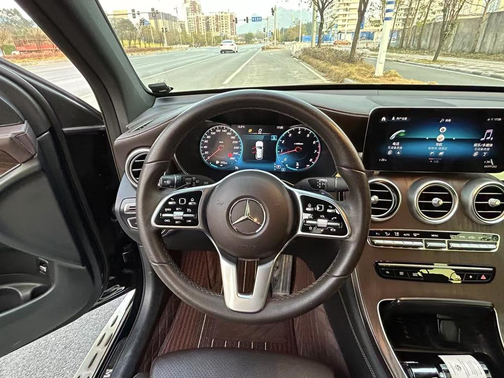 Mercedes-Benz Mercedes-Benz GLC