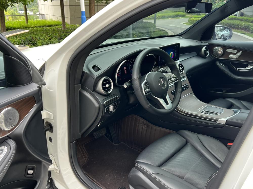 Mercedes-Benz Mercedes-Benz GLC