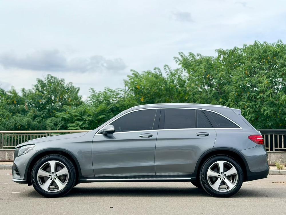 Mercedes-Benz Mercedes-Benz GLC
