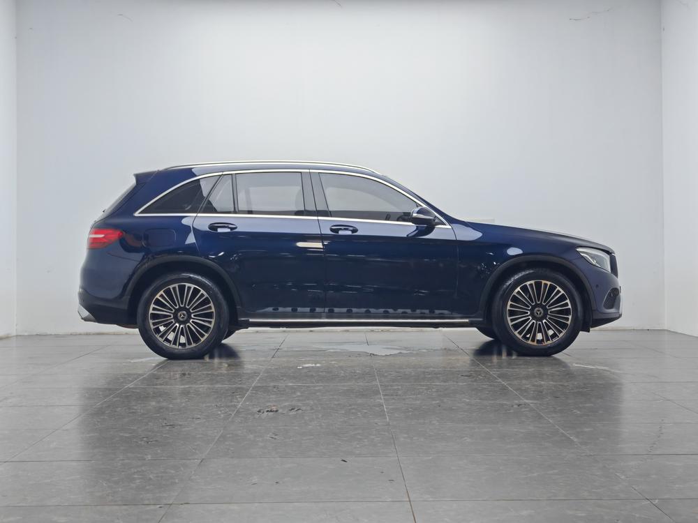 Mercedes-Benz Mercedes-Benz GLC