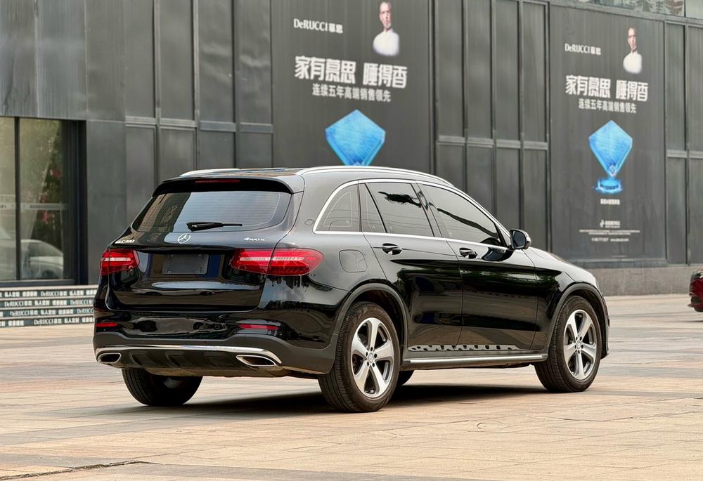 Mercedes-Benz Mercedes-Benz GLC