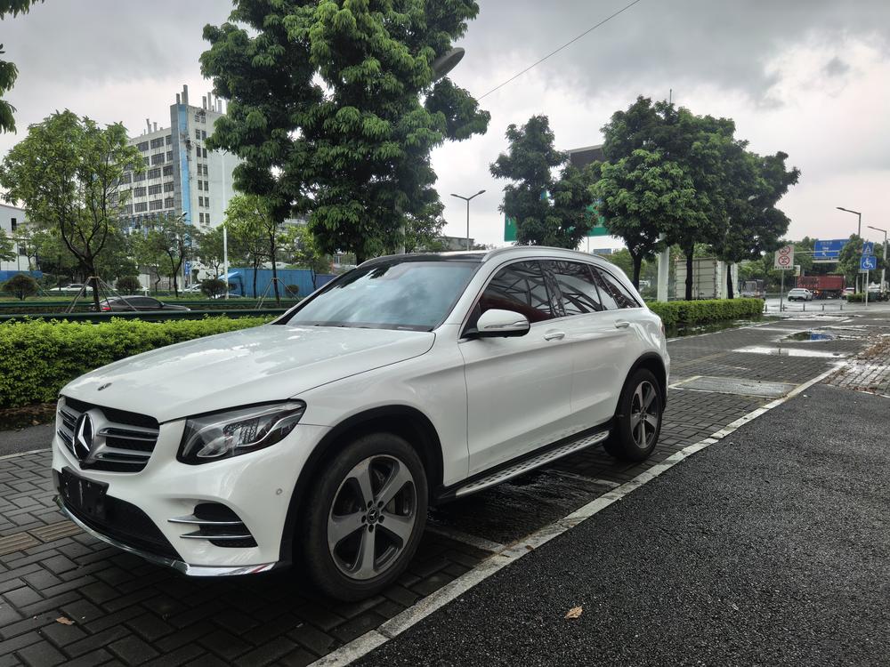 Mercedes-Benz Mercedes-Benz GLC