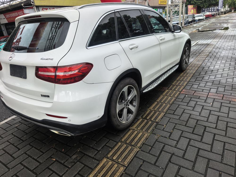 Mercedes-Benz Mercedes-Benz GLC