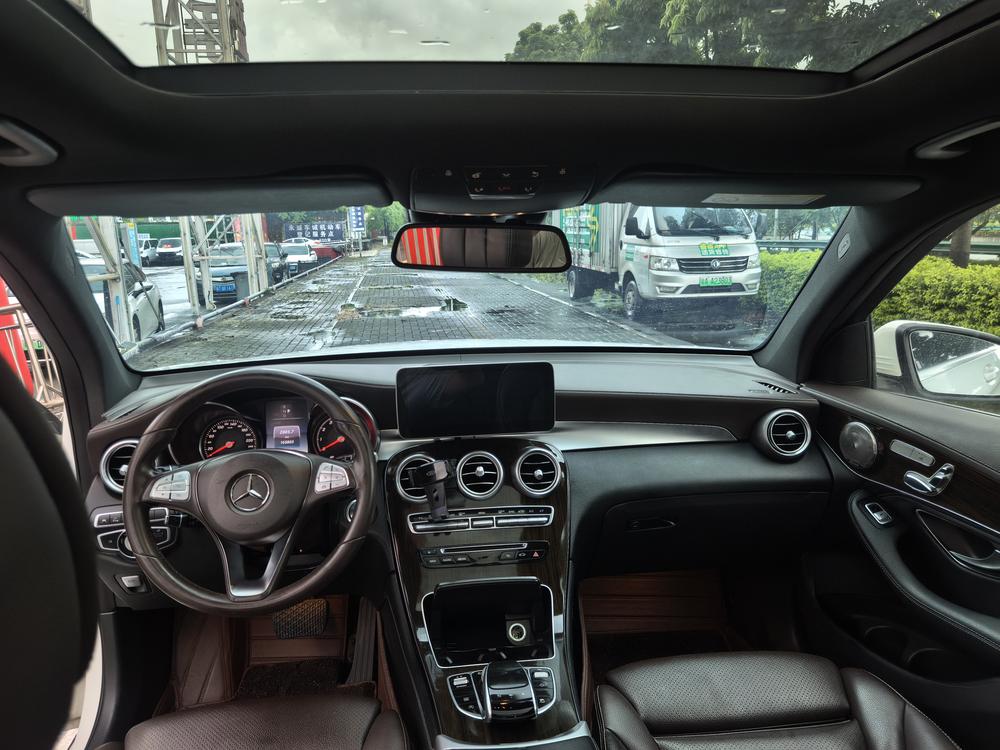 Mercedes-Benz Mercedes-Benz GLC