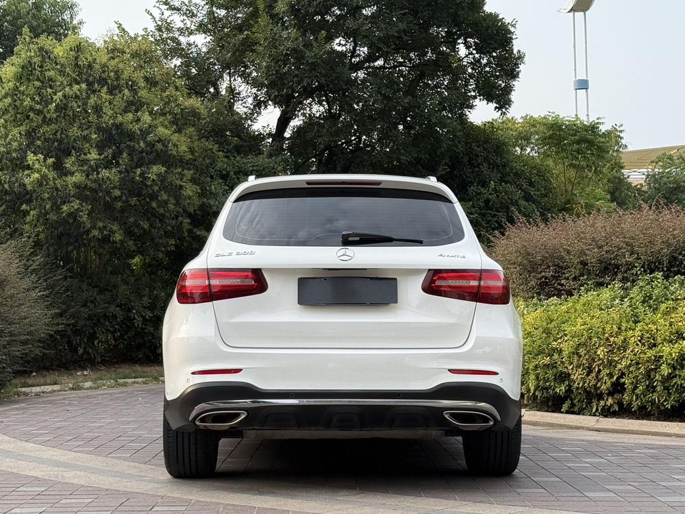 Mercedes-Benz Mercedes-Benz GLC