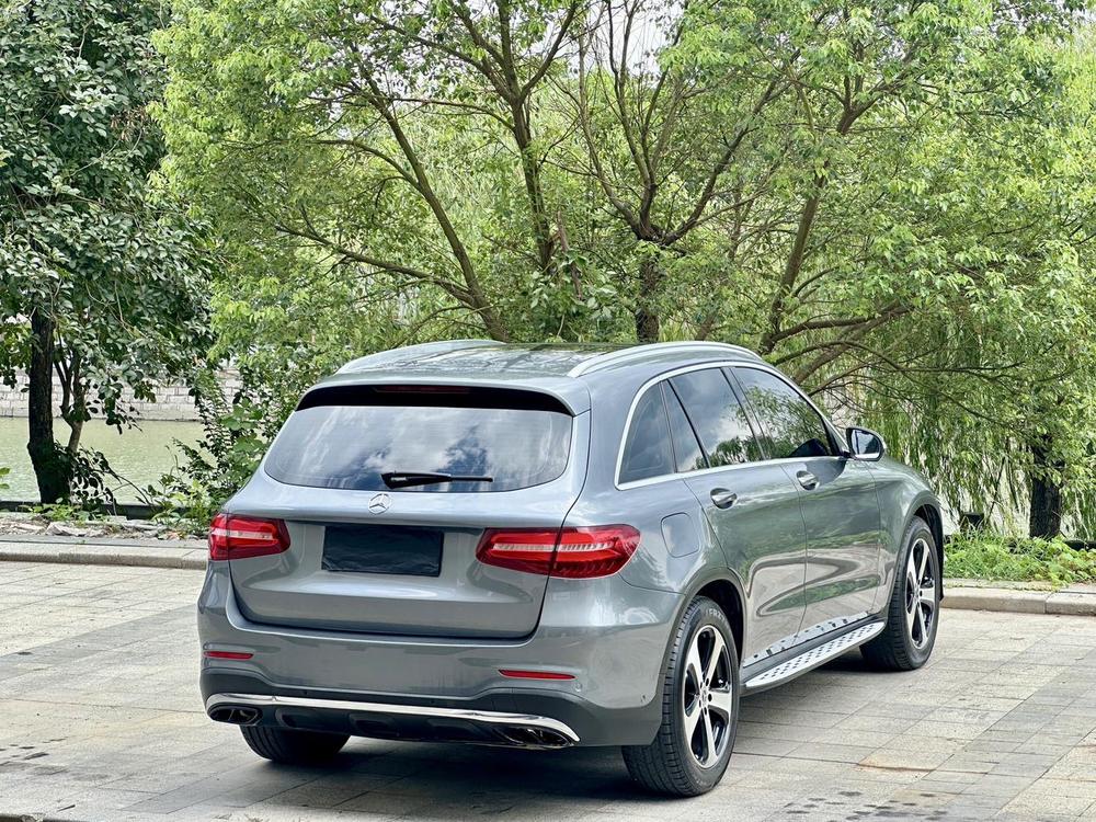 Mercedes-Benz Mercedes-Benz GLC