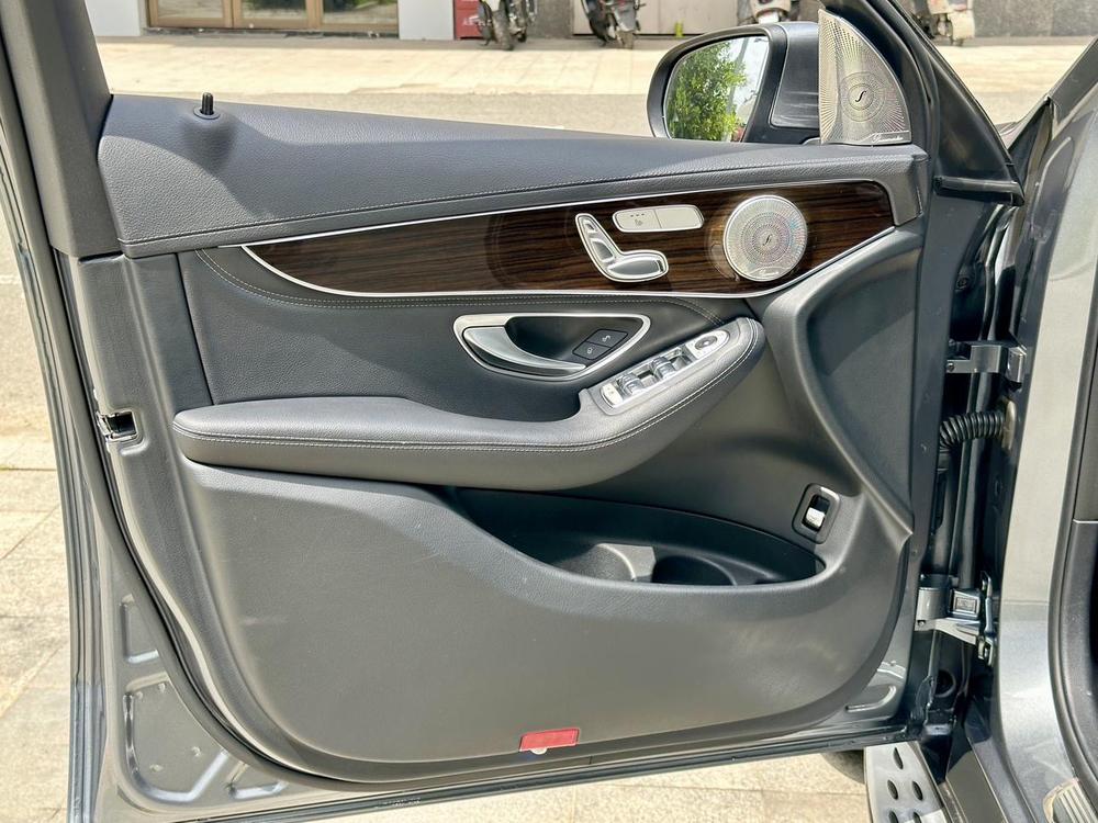 Mercedes-Benz Mercedes-Benz GLC