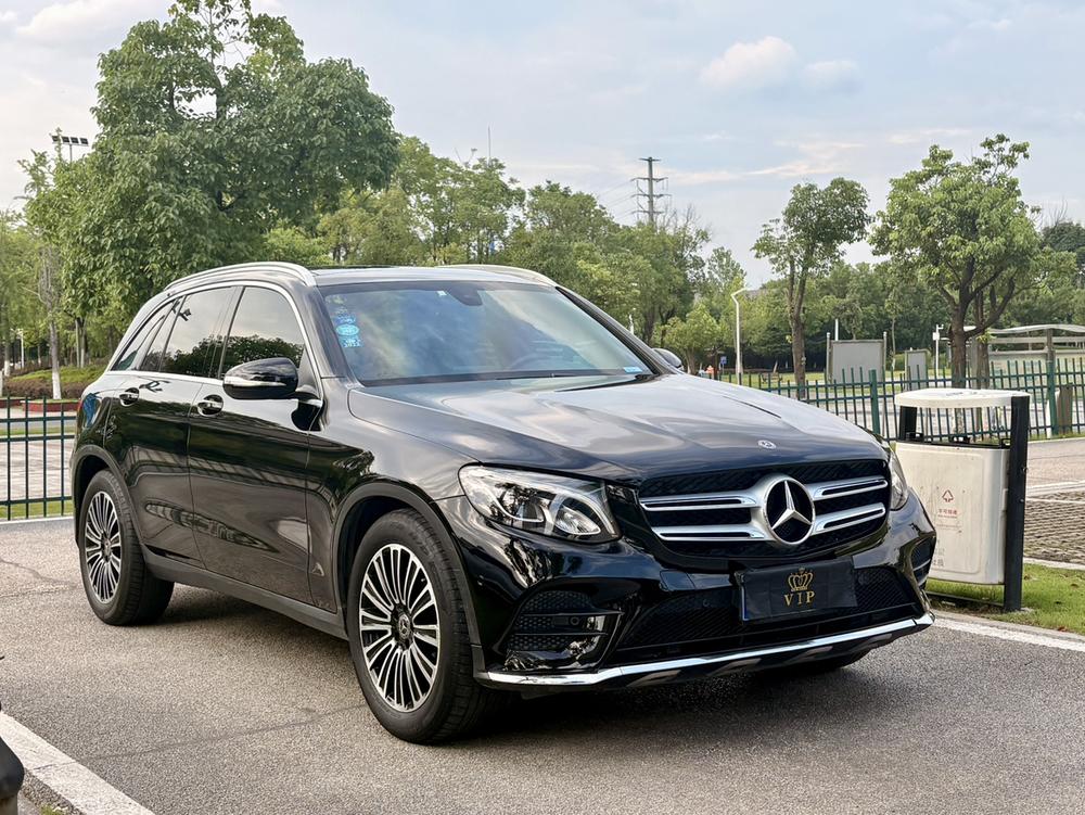 Mercedes-Benz Mercedes-Benz GLC