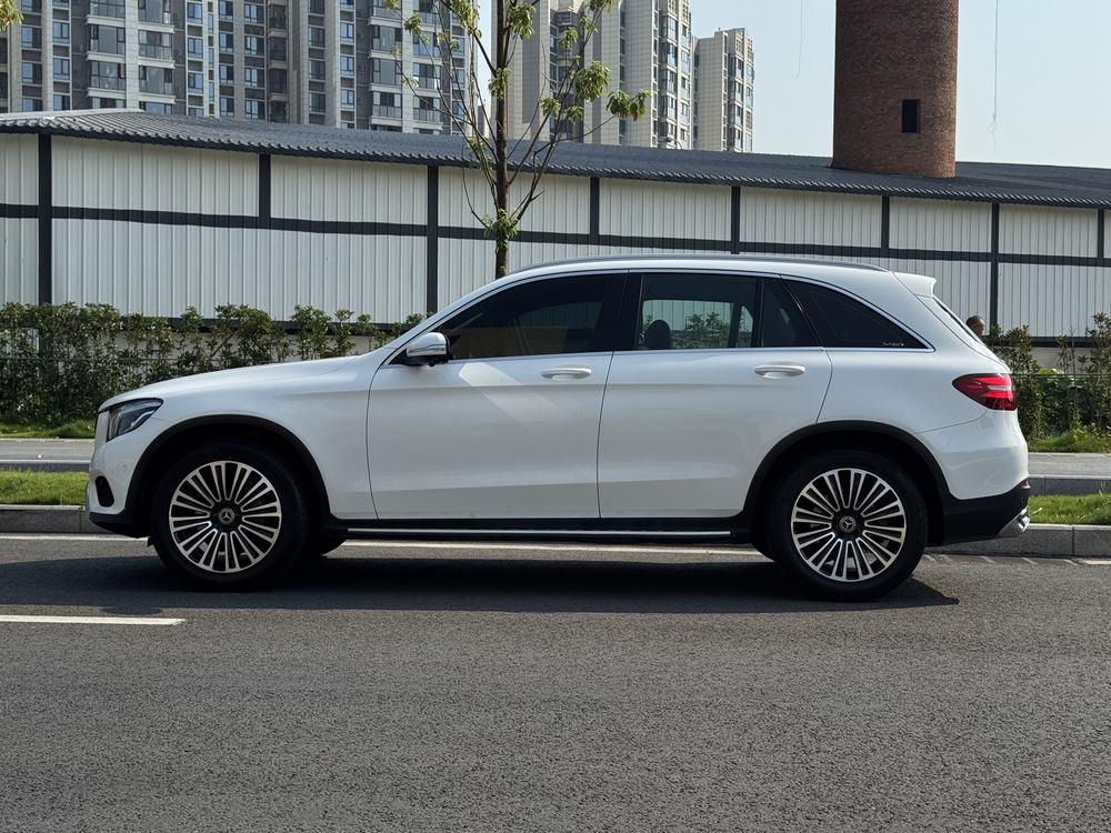 Mercedes-Benz Mercedes-Benz GLC