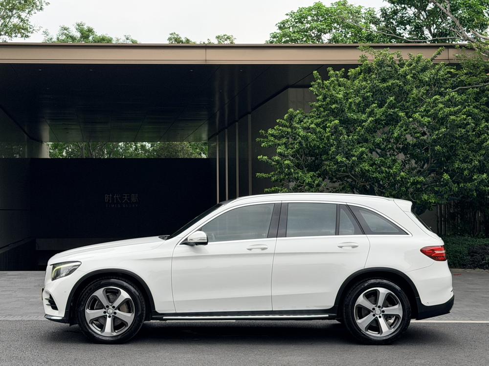 Mercedes-Benz Mercedes-Benz GLC