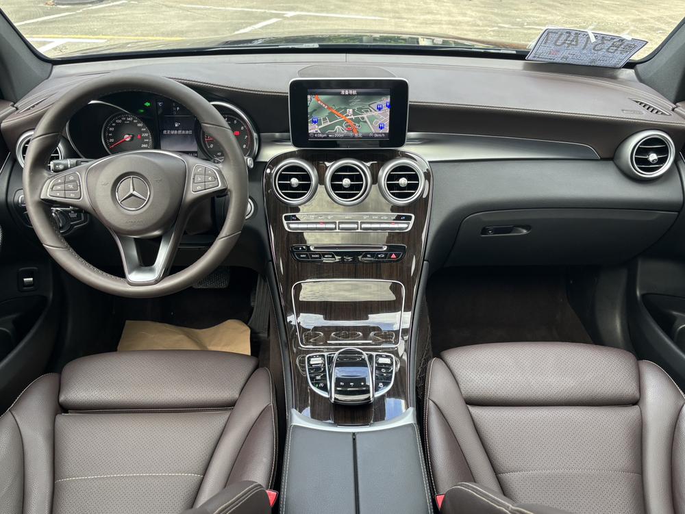 Mercedes-Benz Mercedes-Benz GLC