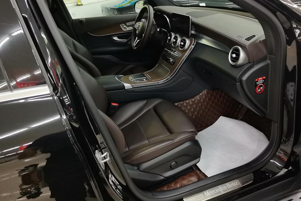 Mercedes-Benz Mercedes-Benz GLC
