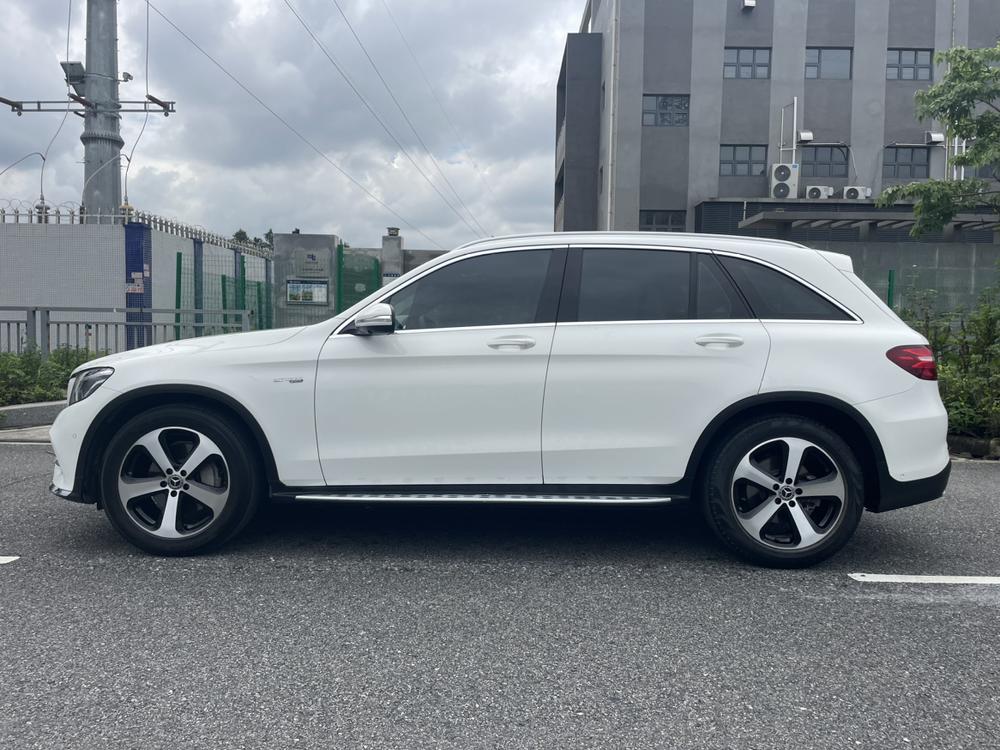 Mercedes-Benz Mercedes-Benz GLC