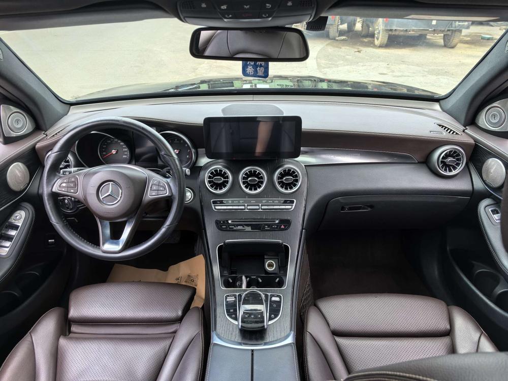 Mercedes-Benz Mercedes-Benz GLC