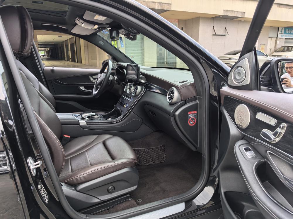 Mercedes-Benz Mercedes-Benz GLC