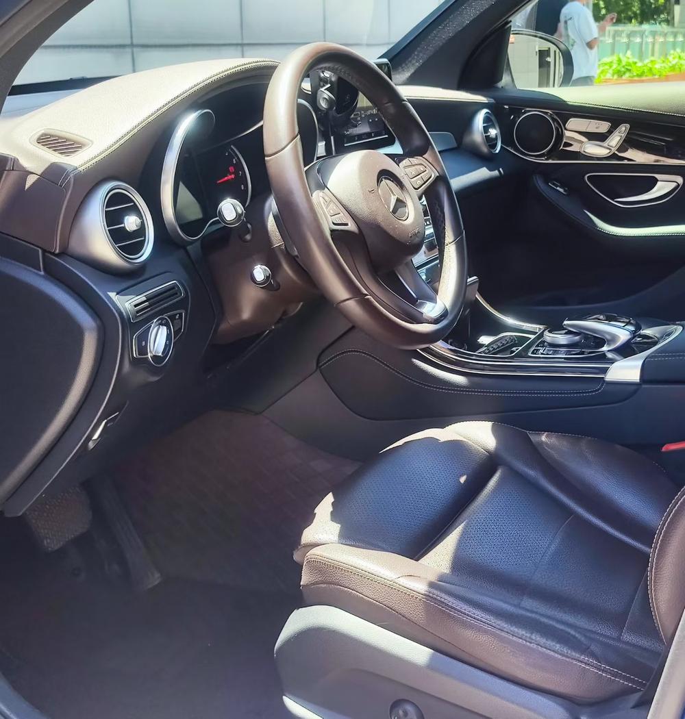 Mercedes-Benz Mercedes-Benz GLC