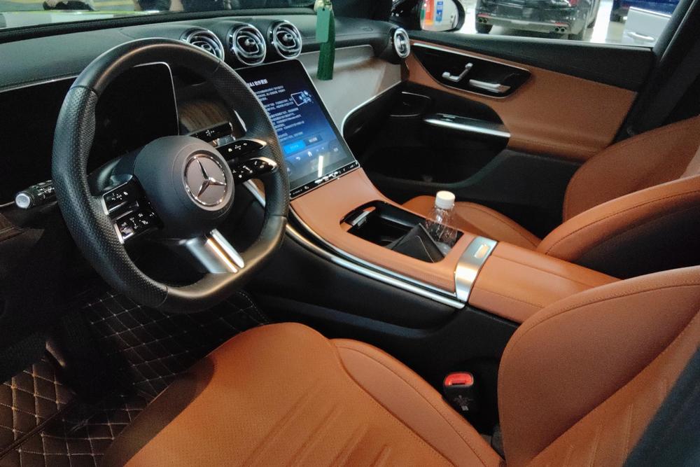 Mercedes-Benz Mercedes-Benz GLC