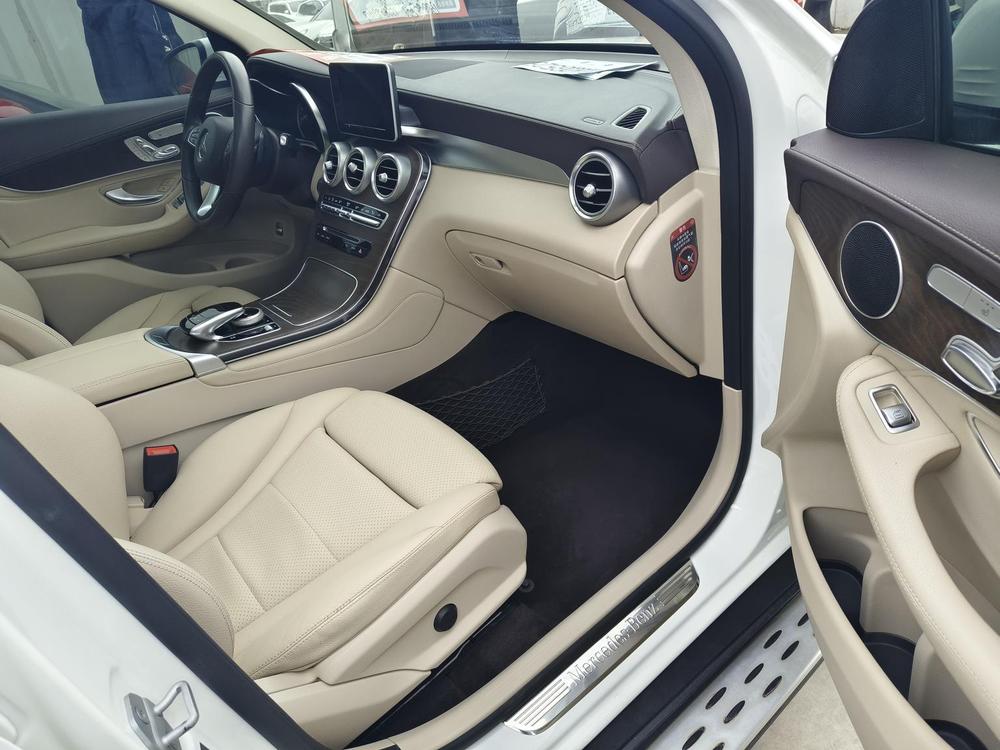 Mercedes-Benz Mercedes-Benz GLC