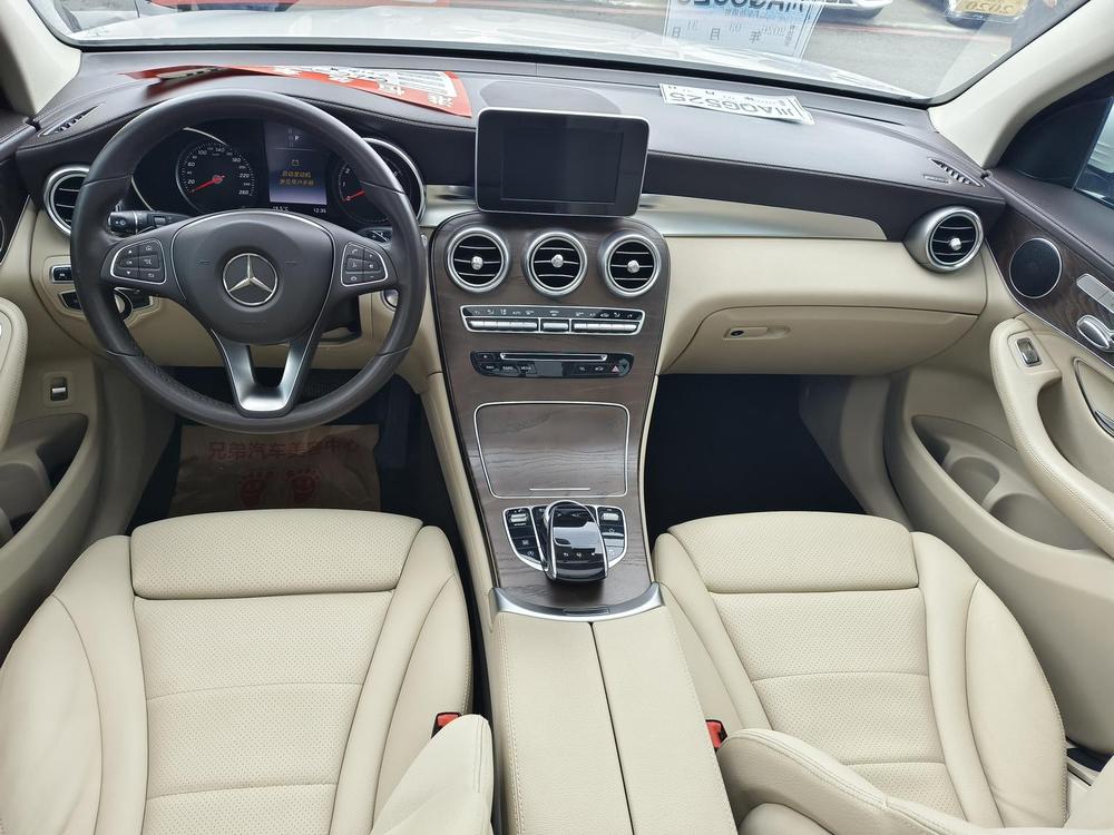 Mercedes-Benz Mercedes-Benz GLC