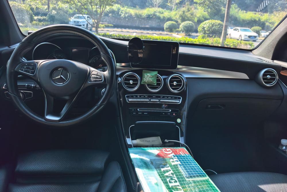 Mercedes-Benz Mercedes-Benz GLC