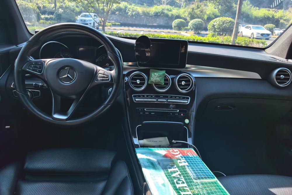 Mercedes-Benz Mercedes-Benz GLC