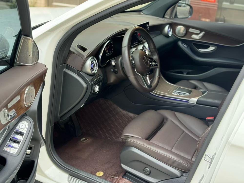Mercedes-Benz Mercedes-Benz GLC