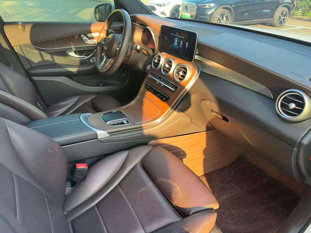 Mercedes-Benz Mercedes-Benz GLC