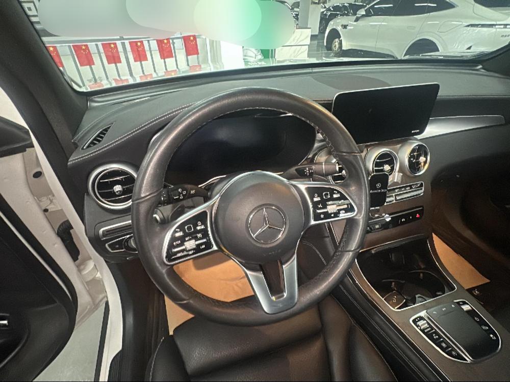 Mercedes-Benz Mercedes-Benz GLC