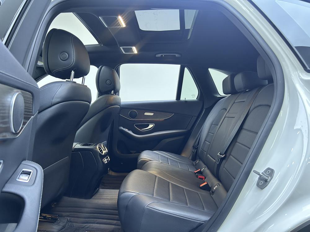 Mercedes-Benz Mercedes-Benz GLC