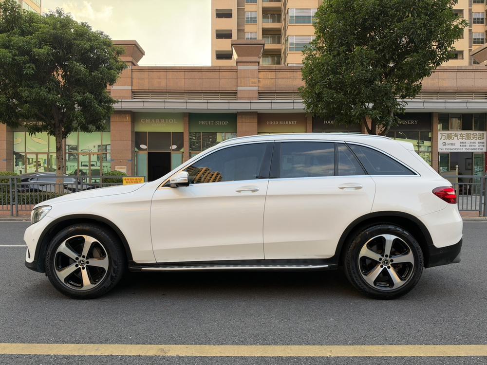 Mercedes-Benz Mercedes-Benz GLC