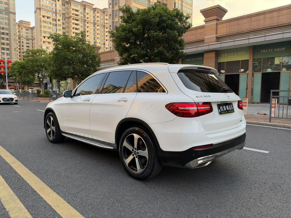 Mercedes-Benz Mercedes-Benz GLC