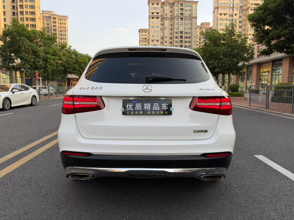 Mercedes-Benz Mercedes-Benz GLC