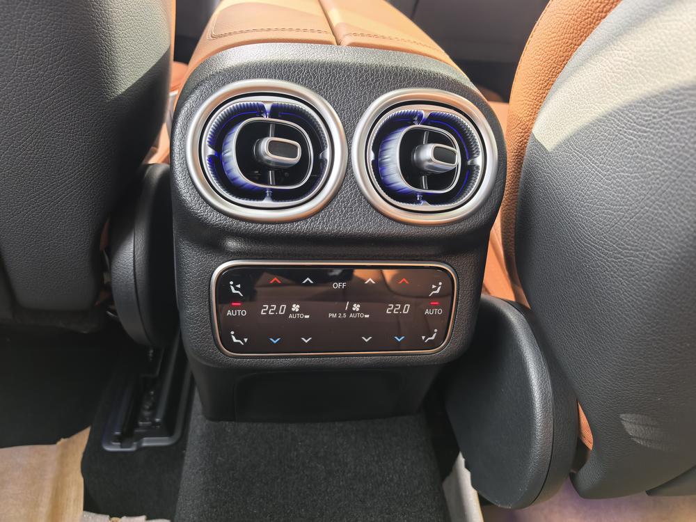 Mercedes-Benz Mercedes-Benz GLC