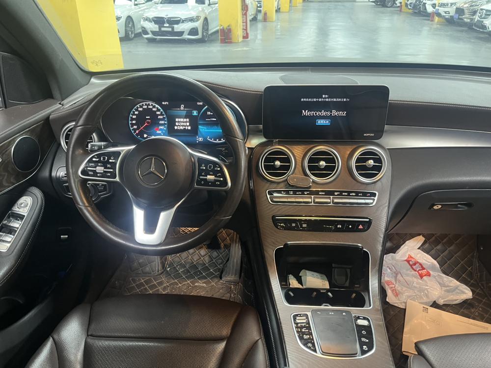 Mercedes-Benz Mercedes-Benz GLC