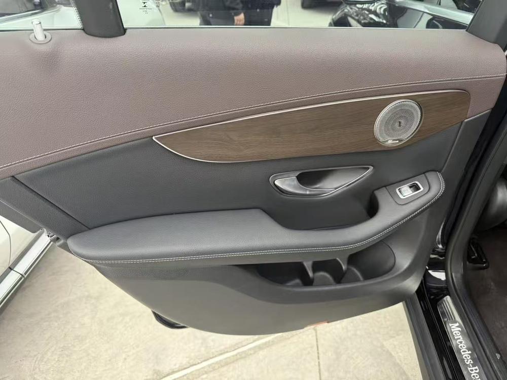 Mercedes-Benz Mercedes-Benz GLC