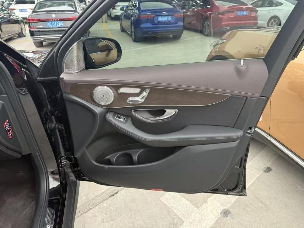 Mercedes-Benz Mercedes-Benz GLC