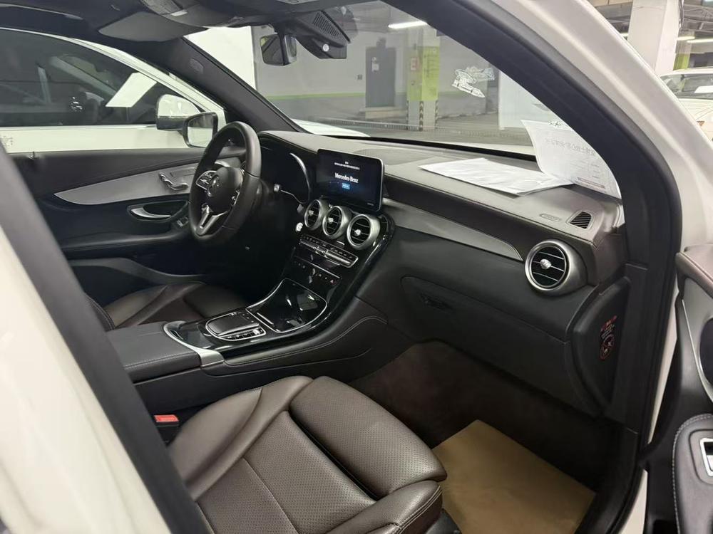 Mercedes-Benz Mercedes-Benz GLC