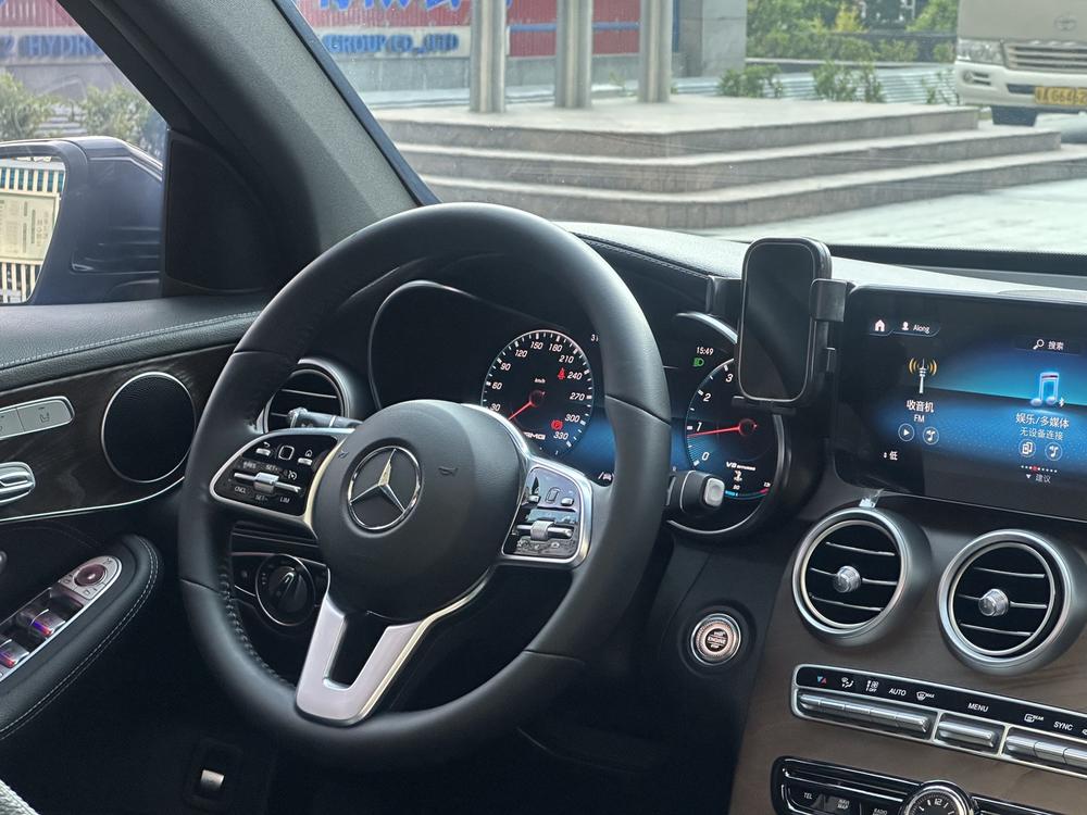 Mercedes-Benz Mercedes-Benz GLC