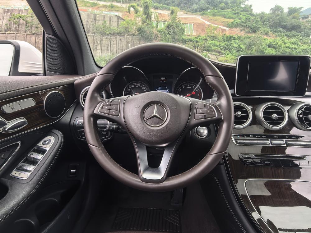 Mercedes-Benz Mercedes-Benz GLC