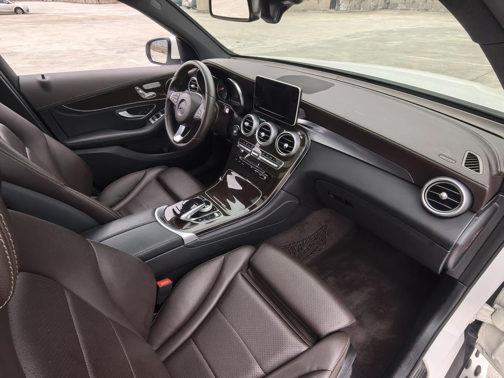 Mercedes-Benz Mercedes-Benz GLC