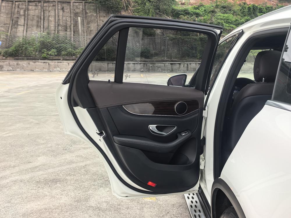 Mercedes-Benz Mercedes-Benz GLC