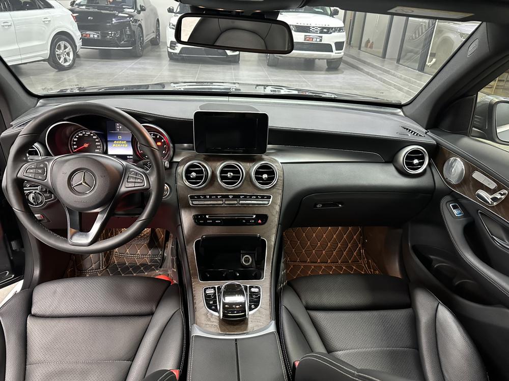 Mercedes-Benz Mercedes-Benz GLC
