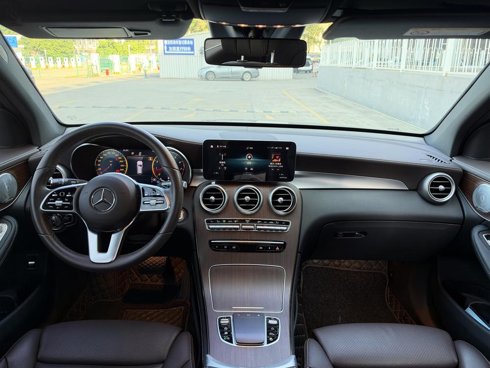 Mercedes-Benz Mercedes-Benz GLC