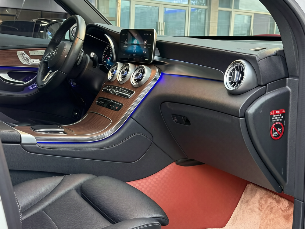 Mercedes-Benz Mercedes-Benz GLC