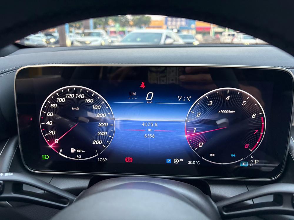 Mercedes-Benz Mercedes-Benz GLC