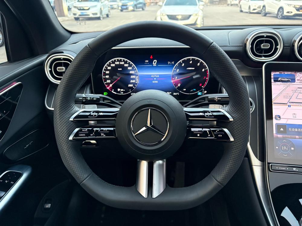 Mercedes-Benz Mercedes-Benz GLC